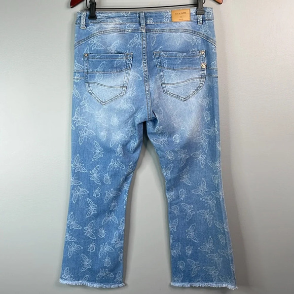 CREAM Mason Butterfly Cropped Shape Fit Jeans Blue Light Wash Mid Rise Fray 30 - Picture 7 of 13